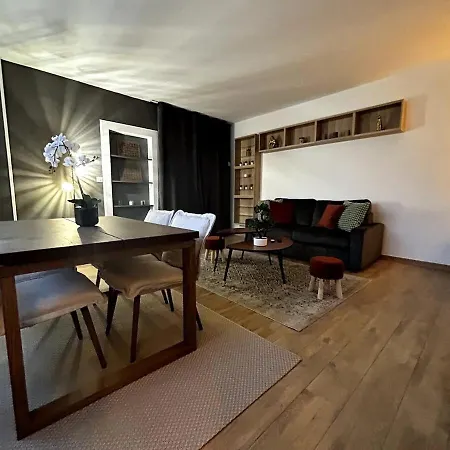 Ferienwohnung Au Coeur De Reims : A Deux Pas De La Cathedrale Exterior foto
