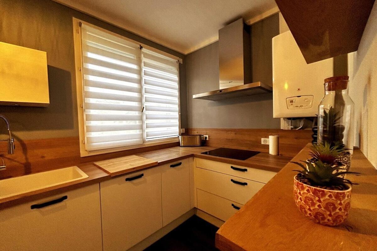 Apartment Au Coeur De : A Deux Pas De La Cathedrale