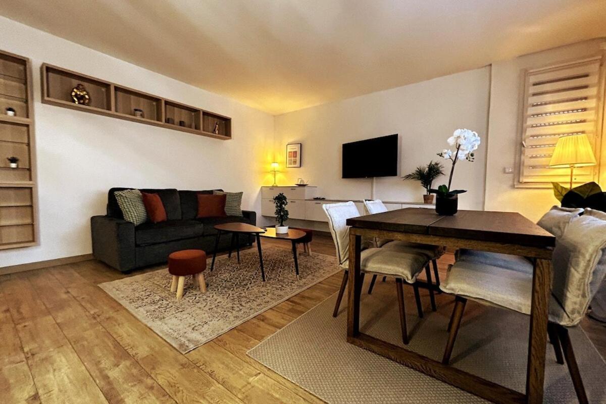 Au Coeur De : A Deux Pas De La Cathedrale Apartment